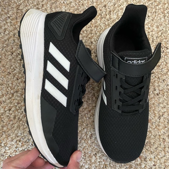 boys adidas shoes size 1